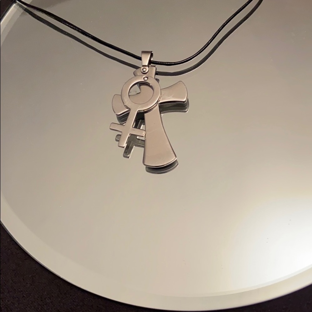 🌎 3/$30  Edforce Stainless Steel Mens Necklace
